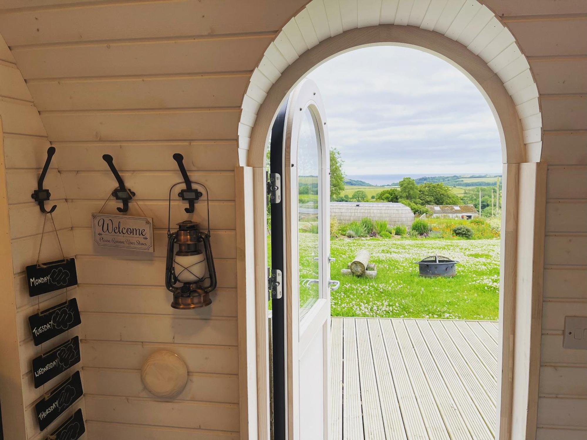 Clotted Cream -Lydcott Glamping, Cornish Sea Views Looe Exterior foto